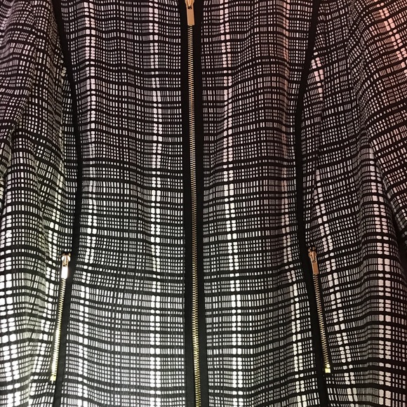 Jones New York Sz. 14 Black and White Blazer - Picture 2 of 5